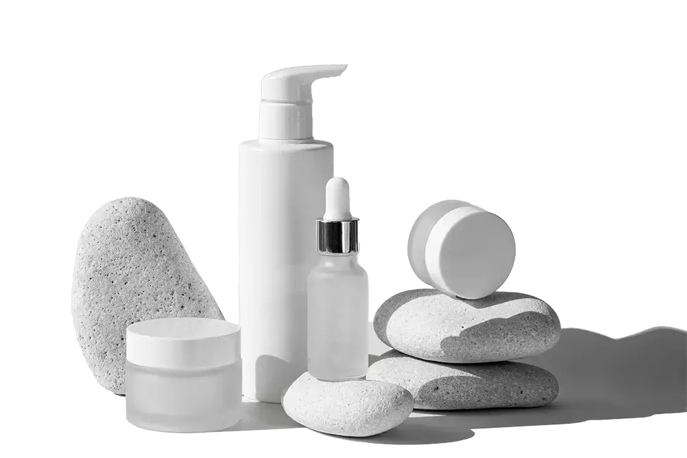 خدمات محتوای توضیح محصولات skin-products-different-recipients-assortment_23-2148761456 (1)